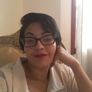 Meet your Posher, Laisa